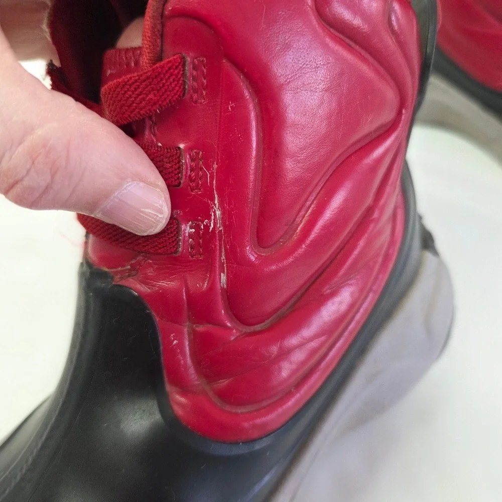 Jordan‎ Drip 23 Rain Boots Kids Size 2Y Black Red Waterproof CT5798-006 Jumpman